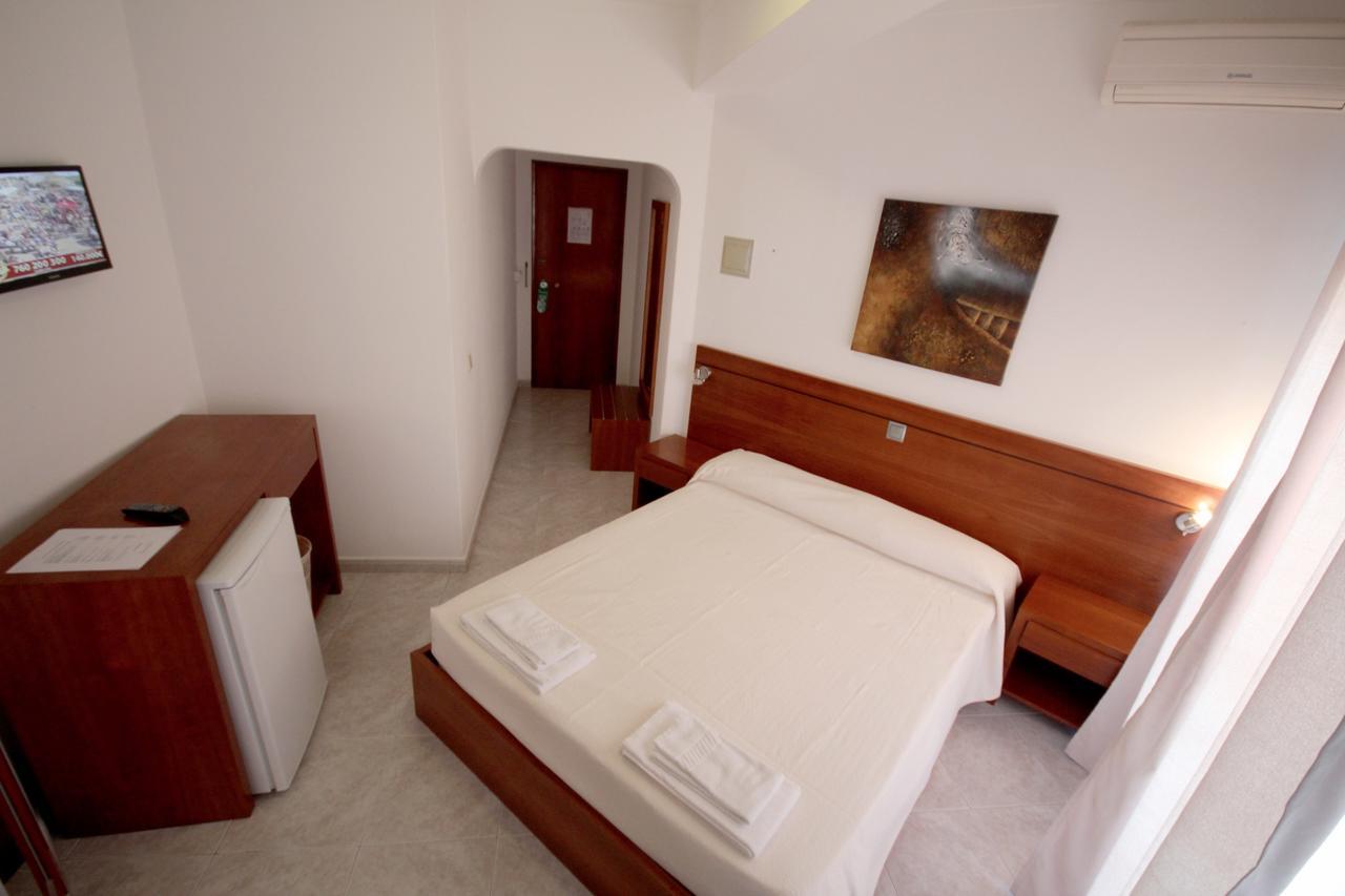 Hospedaria Buganvilia Alvor Ngoại thất bức ảnh